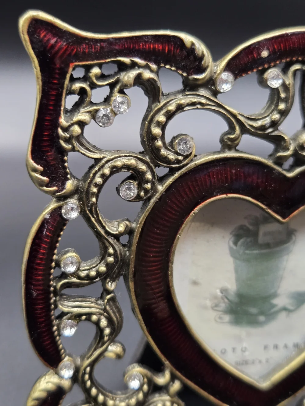 Ornate Heart Photo Frame in Burgundy and Gold